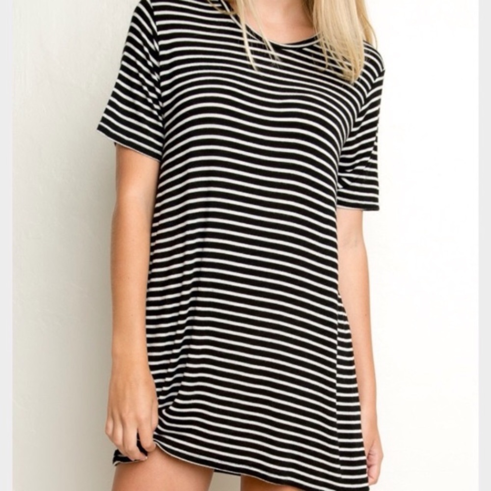 ❗️FINAL SALE❗️Brandy Melville tshirt dress